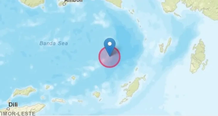 Breaking News: Gempa...