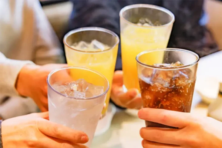 Bukan Cuma Alkohol,...