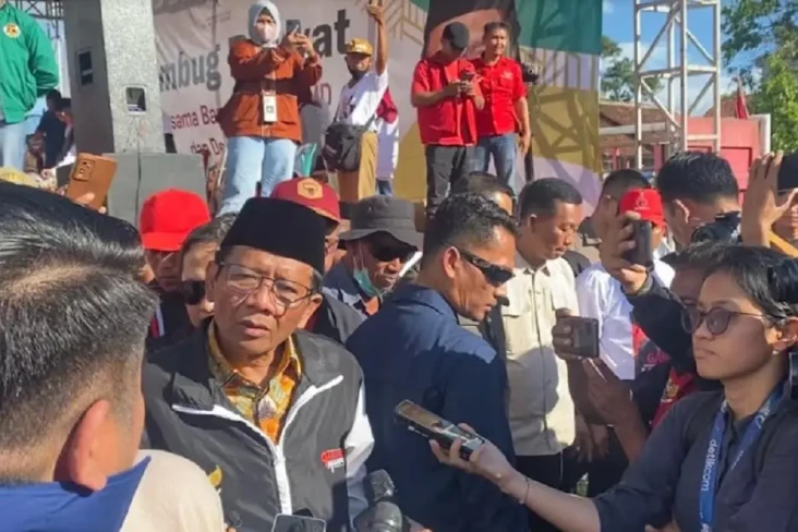 Ganjar-Mahfud Bakal...