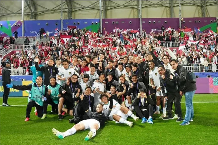 Cetak Sejarah di Piala...