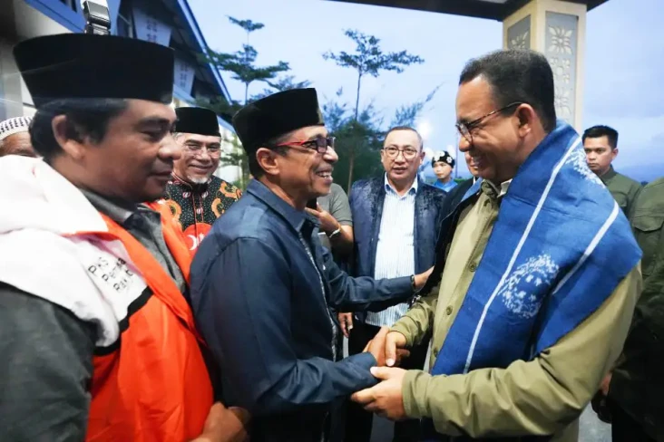 Safari Politik di Ternate...