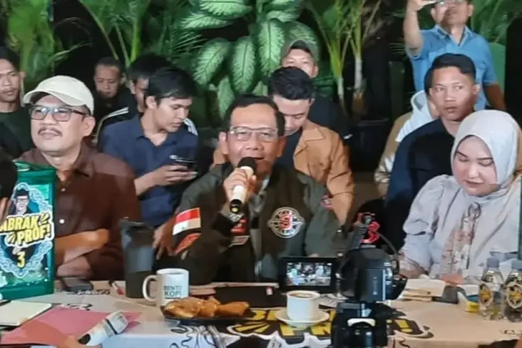 Ditanya Aksi Kamisan,...