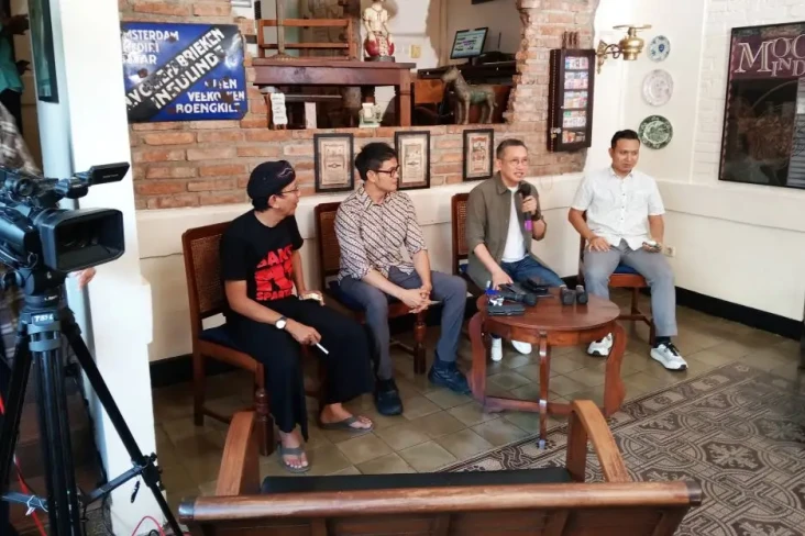 Eep Saefulloh: Jokowi...