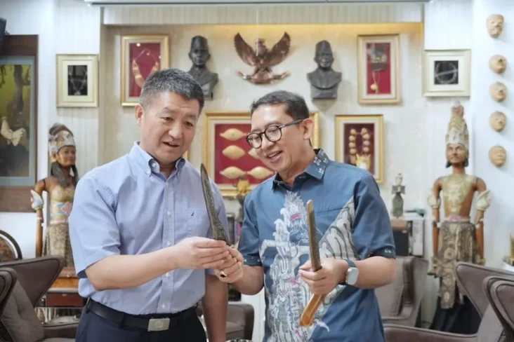 Dubes China untuk Indonesia...