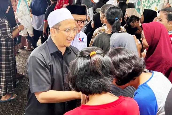 Caleg Ustaz Yusuf Mansur...