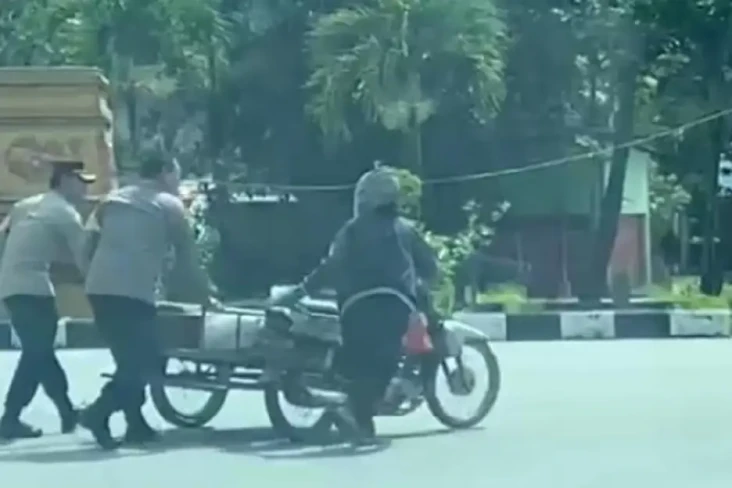 Kapolres Dumai Dorong...