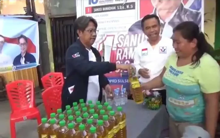 Bazar Murah Minyak Goreng,...