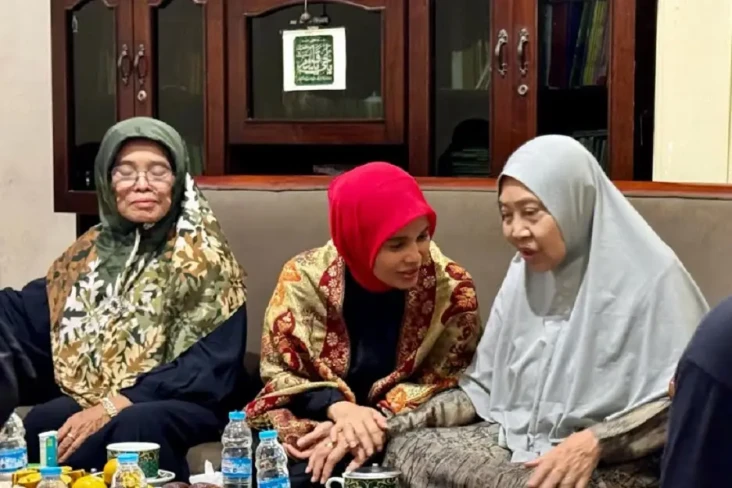 Atikoh Ganjar Silaturahmi...