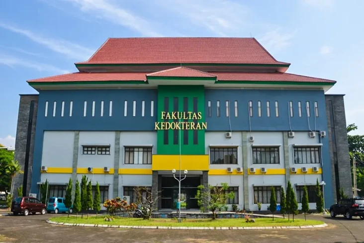 Rincian Biaya Kuliah...