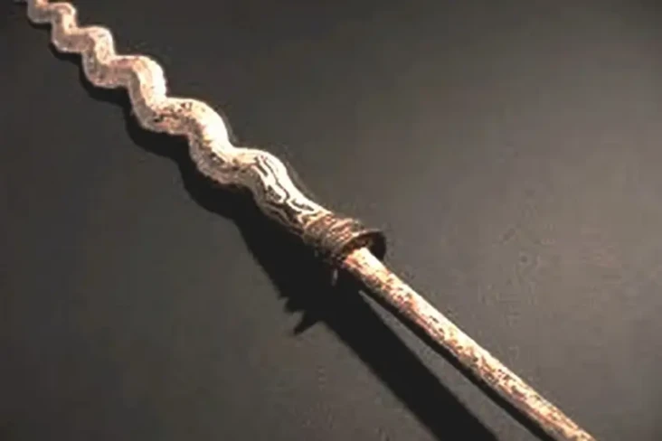 Adu Kesaktian Tombak...