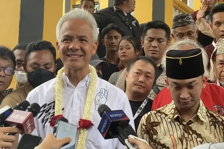 Bertemu Ganjar Pranowo,...