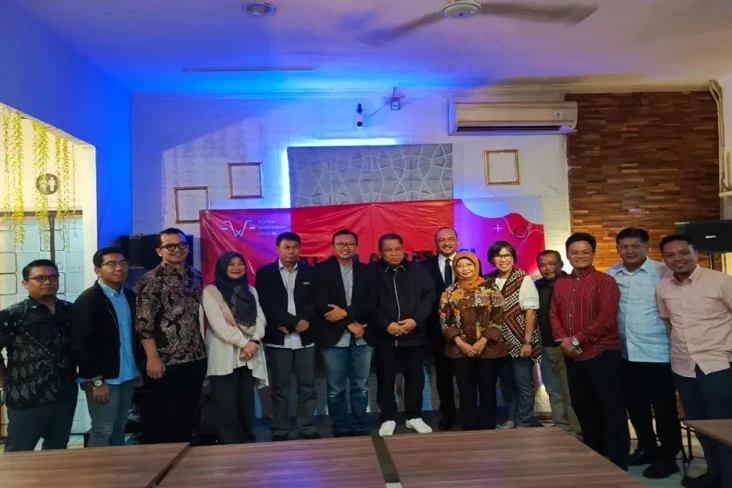 Ketua KPK hingga Hakim...