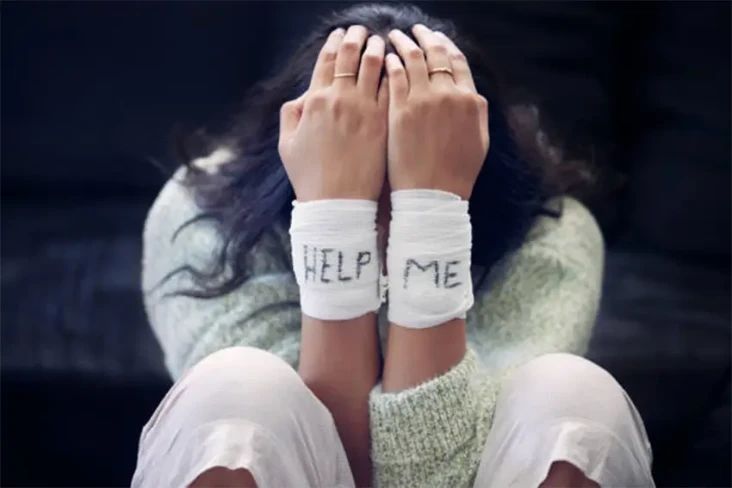 Apa Itu Self Harm, Kondisi...