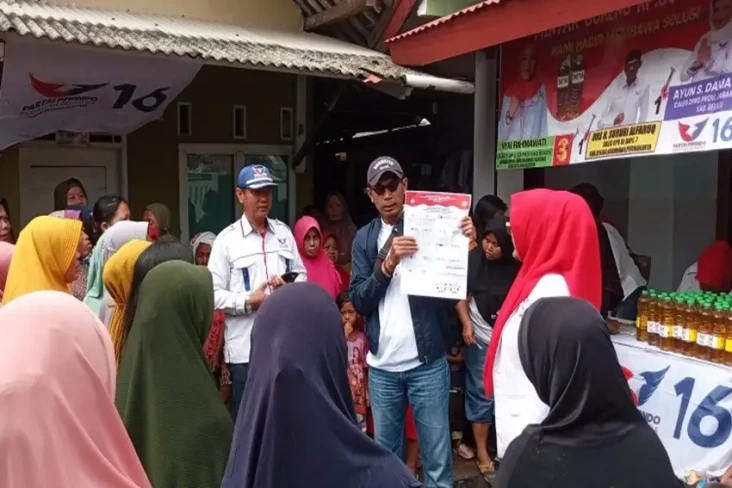 3 Caleg Perindo Gelar...