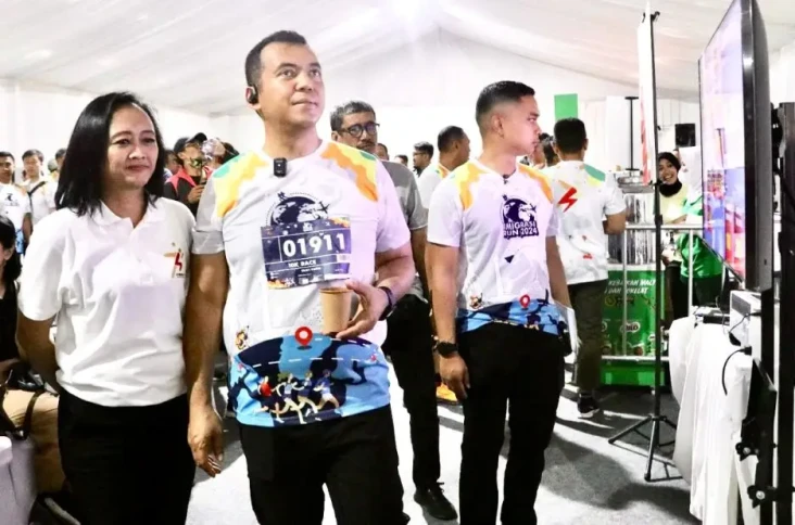 Peringati HUT ke-74,...
