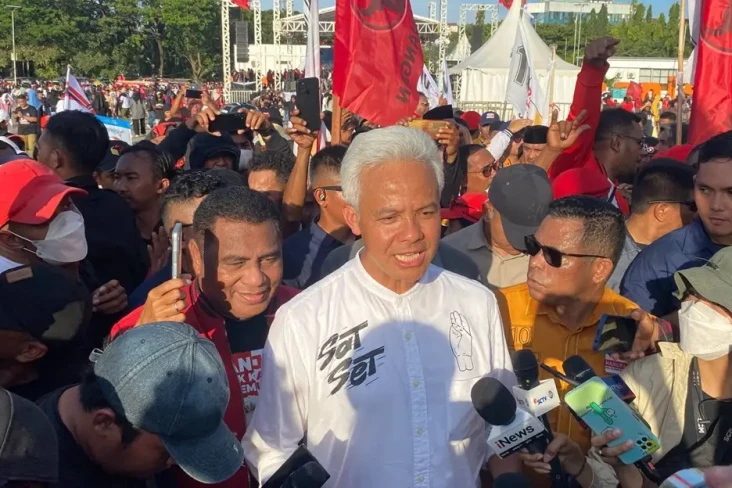 Presiden Makan Bakso...