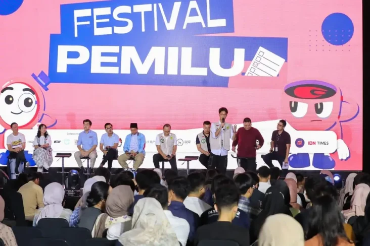 Hadiri Festival Pemilu...