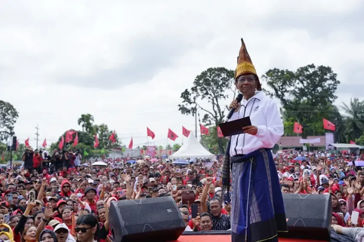 Mahfud MD Tegaskan Bakal...