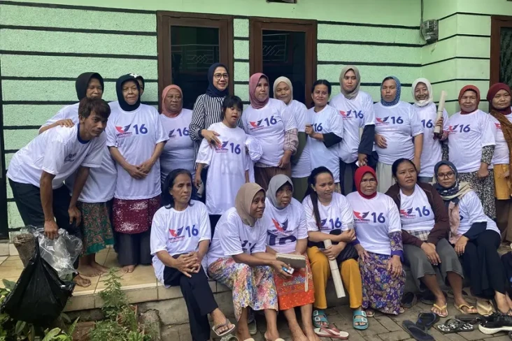Caleg Perindo Alva Ruslina...