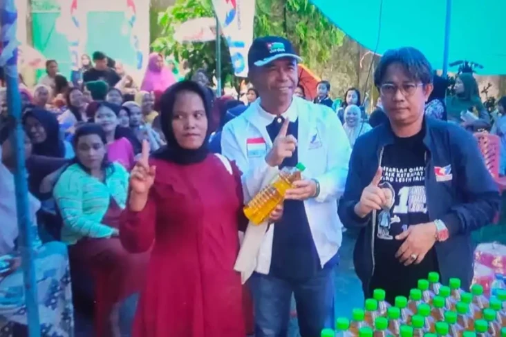 Bazar Murah Minyak Goreng,...