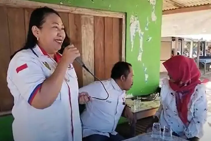 Bentuk Posko Pemenangan...