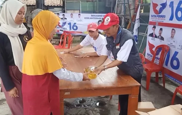 GKR Ayu Koes Indriyah...