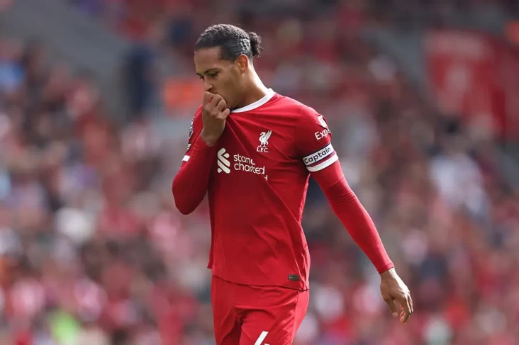 Virgil van Dijk Pasrah...