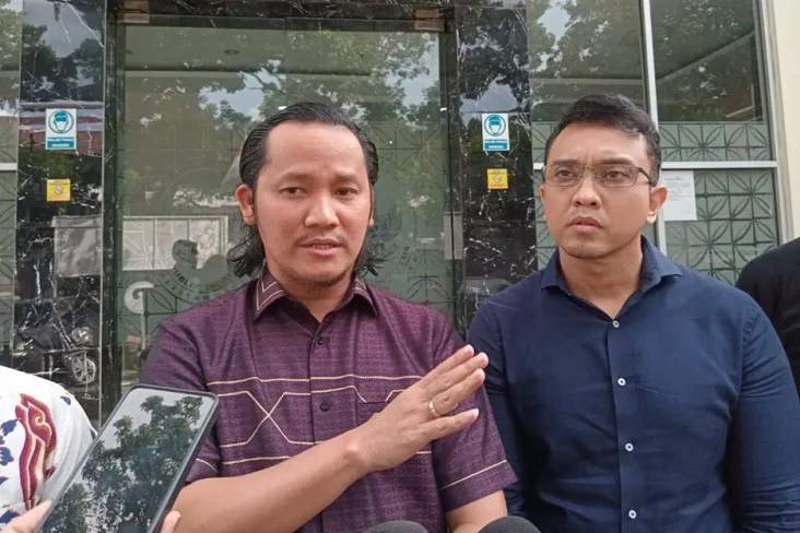 Kuasa Hukum Laporkan...