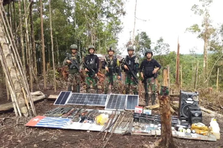 5 Fakta TNI Hancurkan...