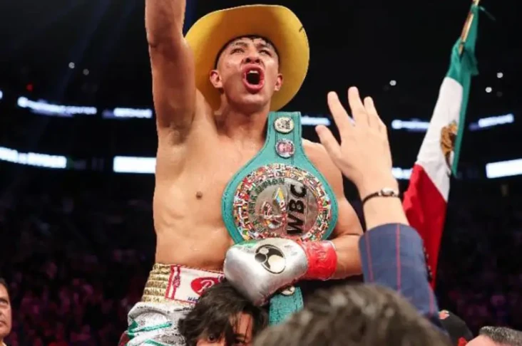 Jaime Munguia Menantang...