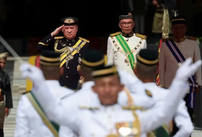 Siapa Sultan Ibrahim?...