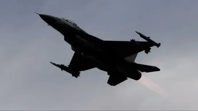 Jet Tempur F-16 AS Jatuh...