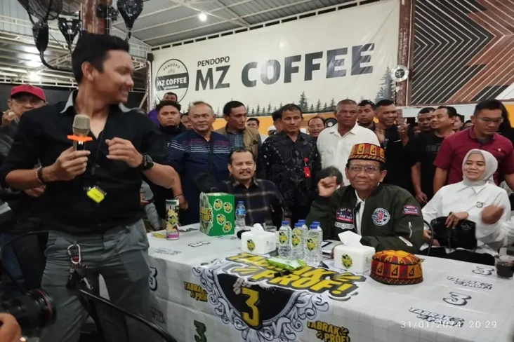 Mahfud MD Luruskan Hoax...