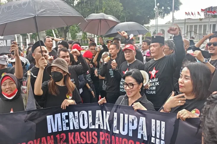 Aksi Kamisan, Benny...