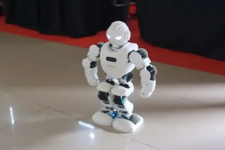 Robot Humanoid Buatan...