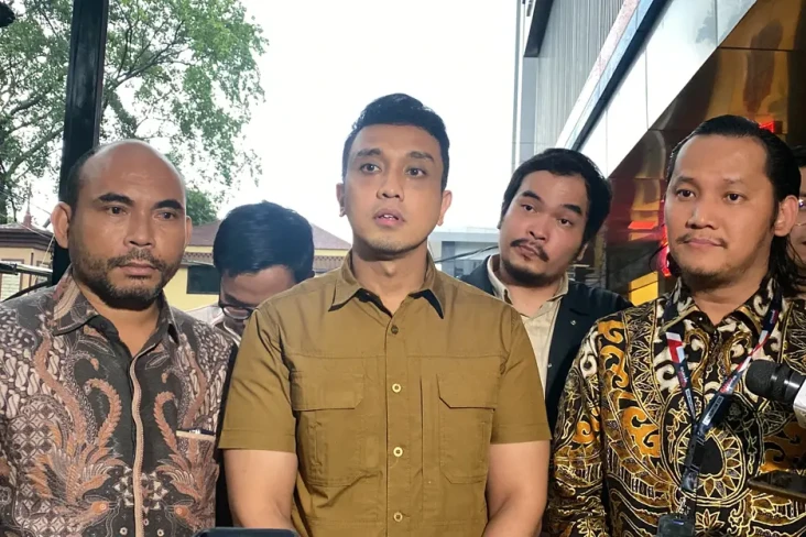 Aiman Witjaksono Resmi...