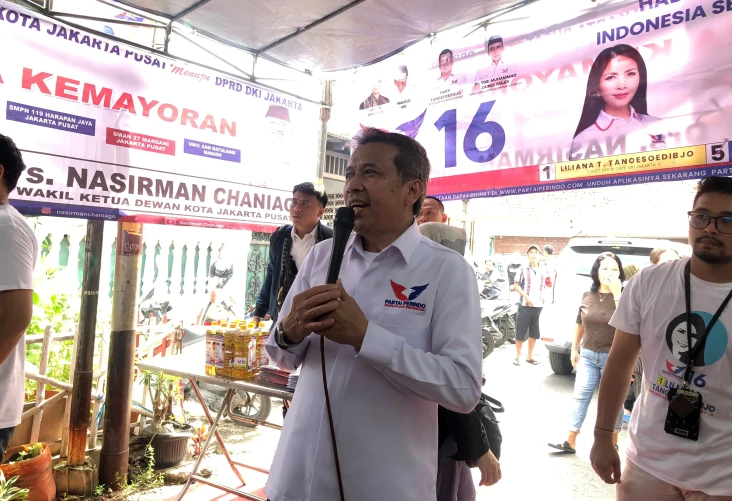 Caleg Nasirman Chaniago...