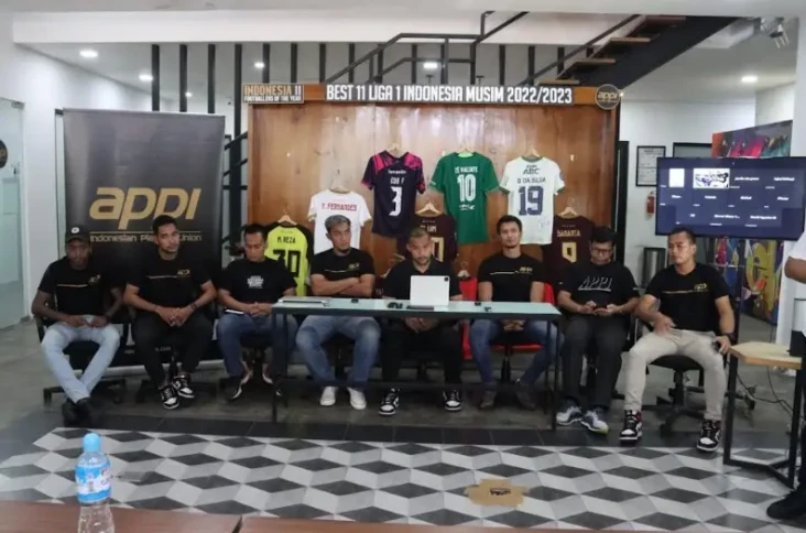 PSSI Didesak Benahi...