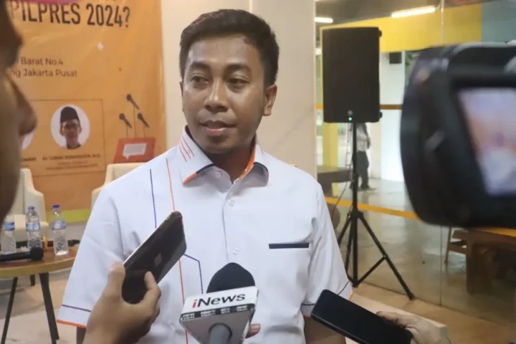 Mahfud MD Mundur dari...
