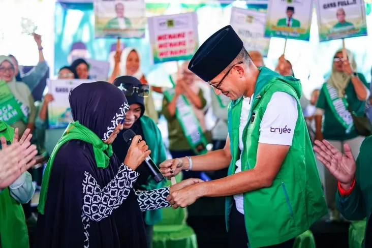 Marak Bansos Jelang...