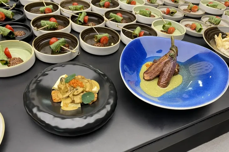 Chef Axhiang Hadirkan...