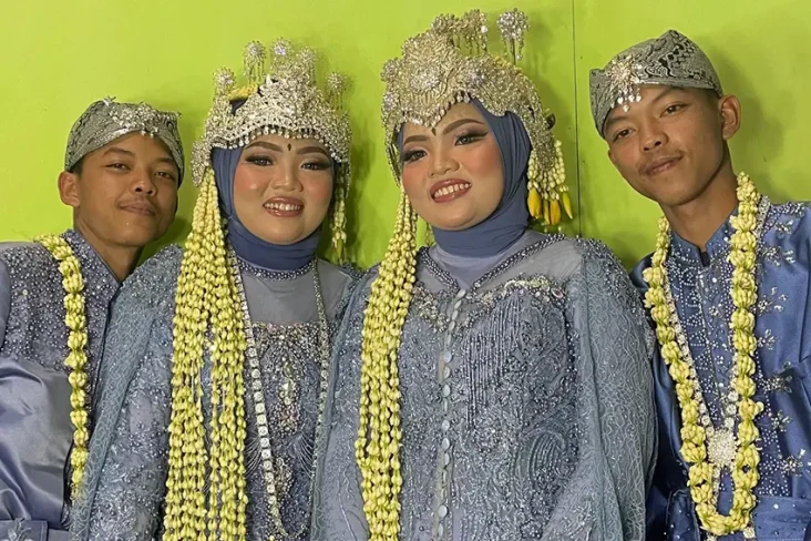 Unik! 2 Saudara Kembar...