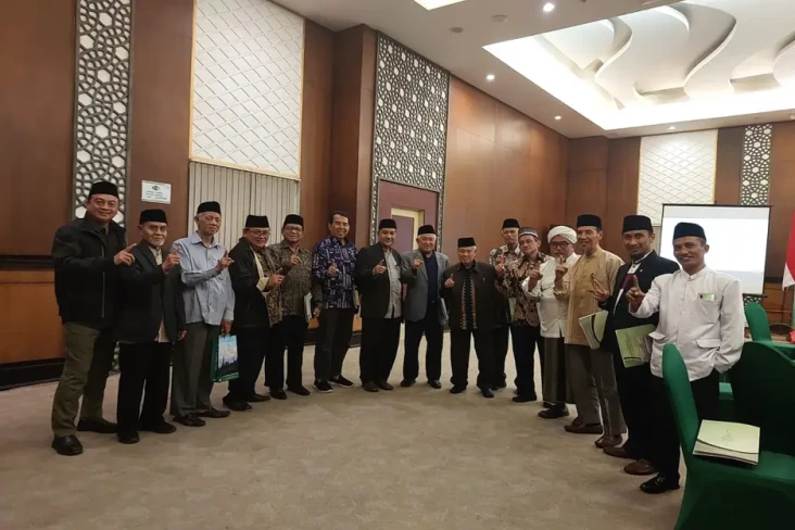 Keluarga Besar Alumni...