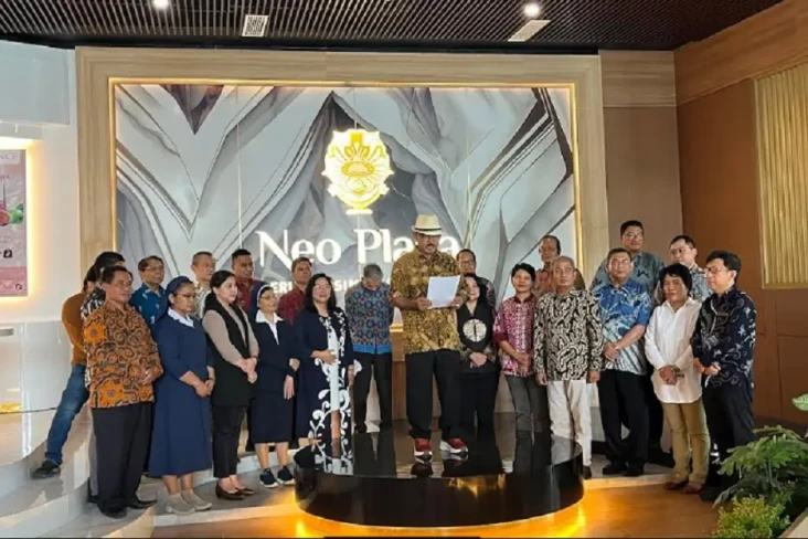 Rektor dan Asosiasi...