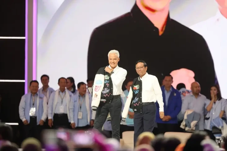 Mahfud Akui Setiap Hari...