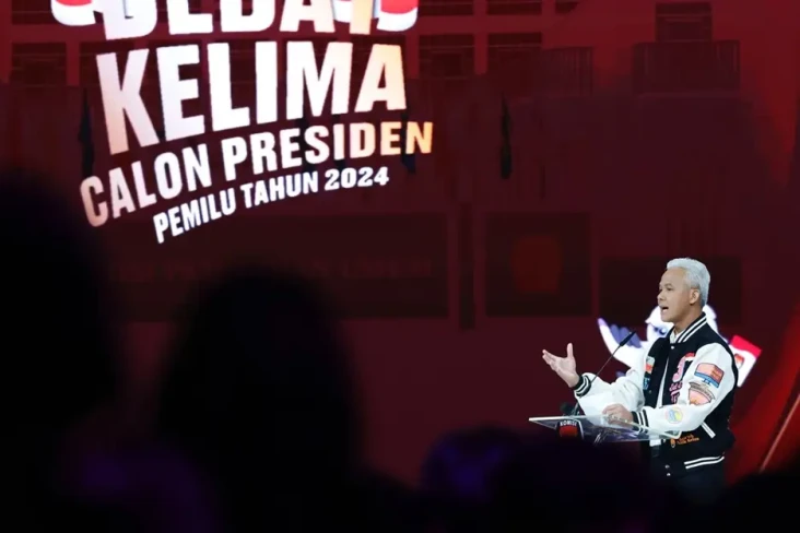 Kritisi Prabowo soal...