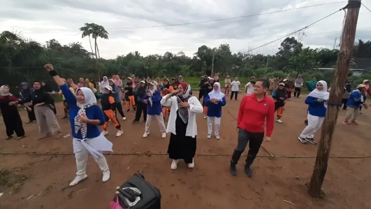 Gelar Senam dan Cek...