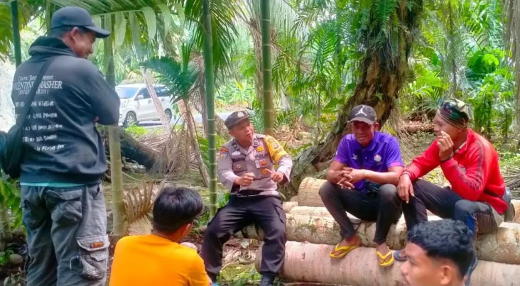 Momen Polisi Sosialisasikan...