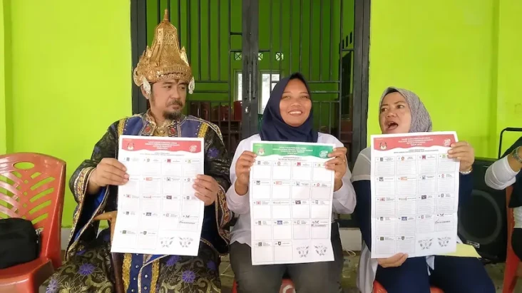 Caleg Perindo Ananda...