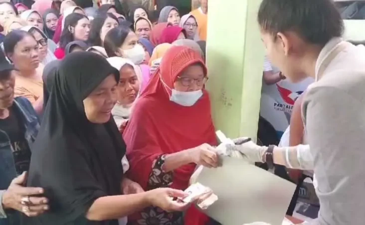 1.000 Liter Minyak Murah...